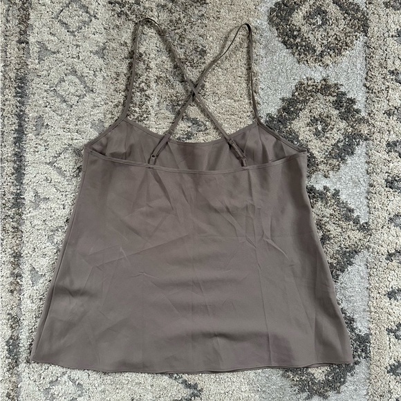 Development by Erica Davies Silk Tank XS - Picture 2 of 9